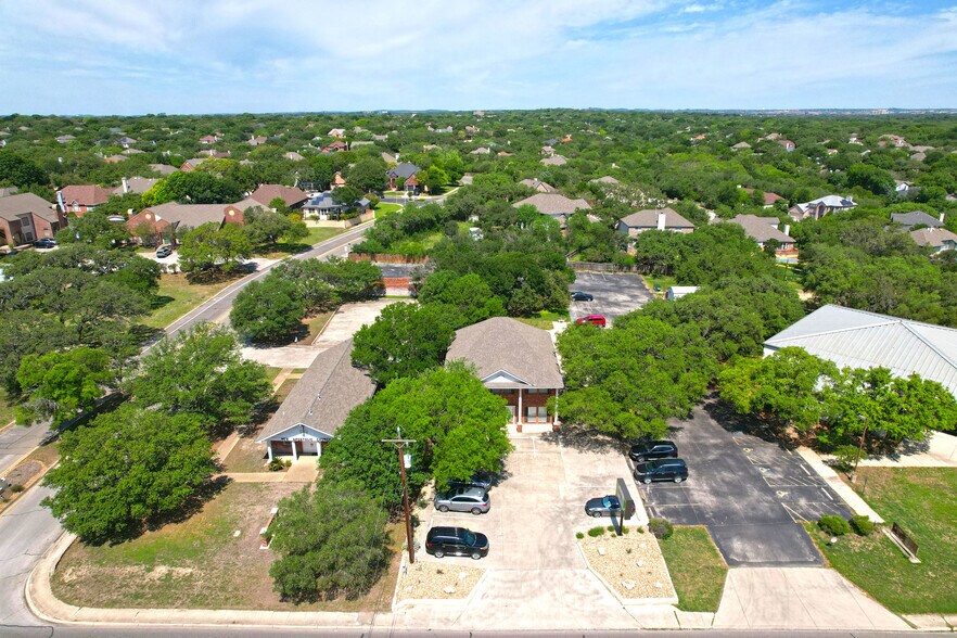 More Photos Of 13003 Jones Maltsberger Rd, San Antonio Loft Creative Space For Lease