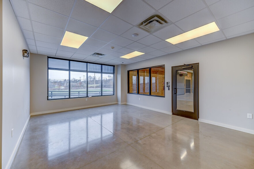 More Photos Of 1025 Alliance Park Dr, Bloomsburg Office For Lease