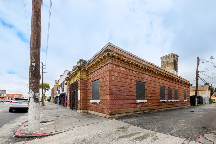 More Photos Of 244 W Florence Ave, Los Angeles Freestanding For Sale