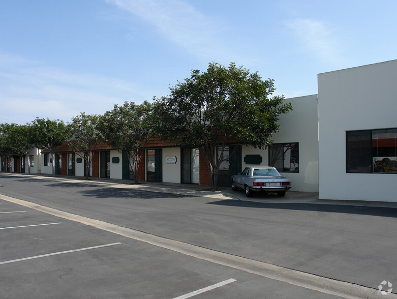 Primary Photo Of 1725 Monrovia Ave, Costa Mesa Unknown For Lease