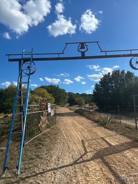 More Photos Of 20239 Stillman Valley Rd, Florence Specialty For Sale