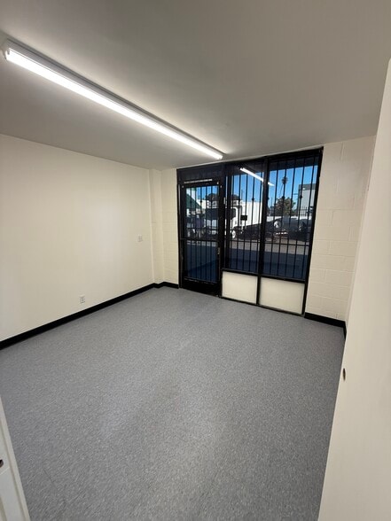 More Photos Of 11015 Rush St, South El Monte Warehouse For Lease