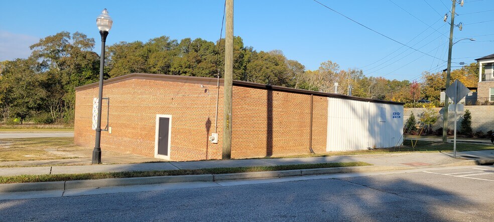 More Photos Of 4505 Atlanta St, Powder Springs Flex For Sale
