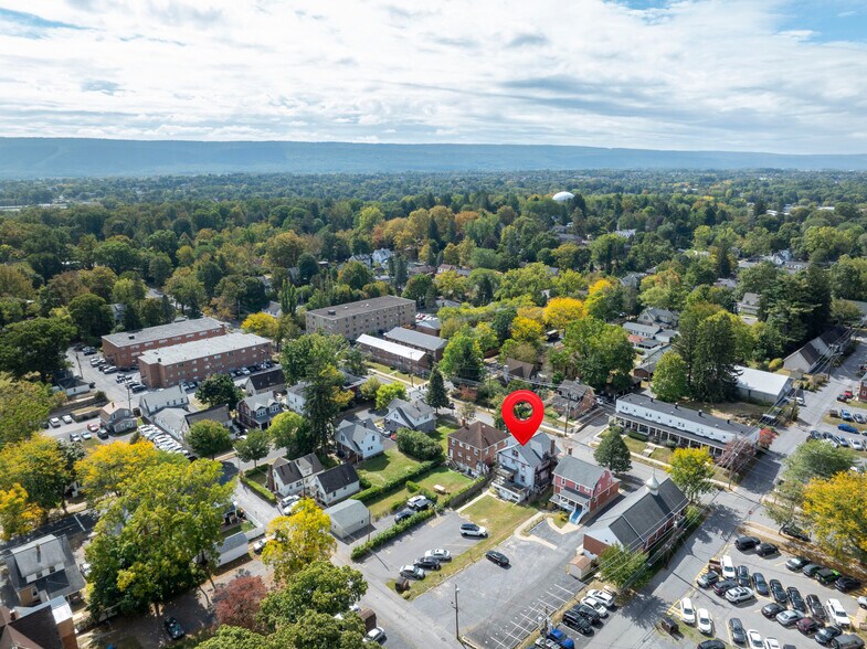 More Photos Of 129 S Sparks St, State College Medical For Lease