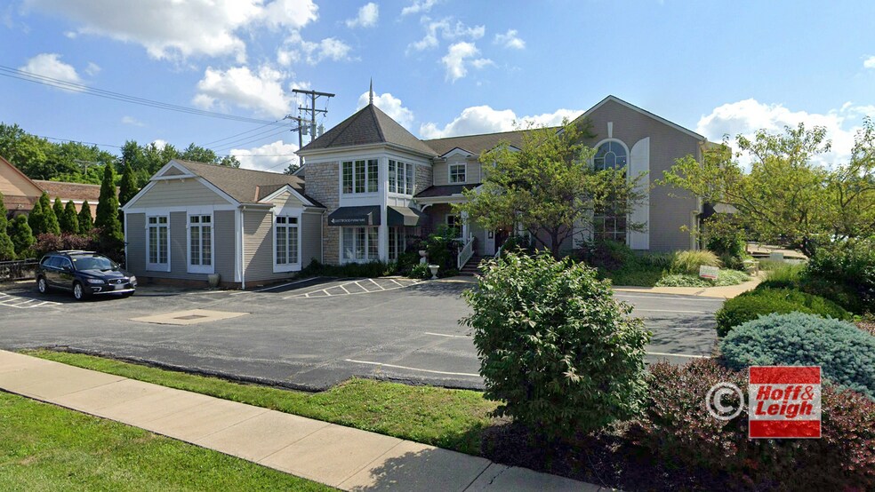 Primary Photo Of 3451 Fairmount Blvd, Cleveland Heights Freestanding For Sale