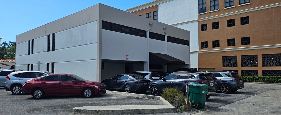 More Photos Of 365 Palermo Ave, Coral Gables Office For Sale