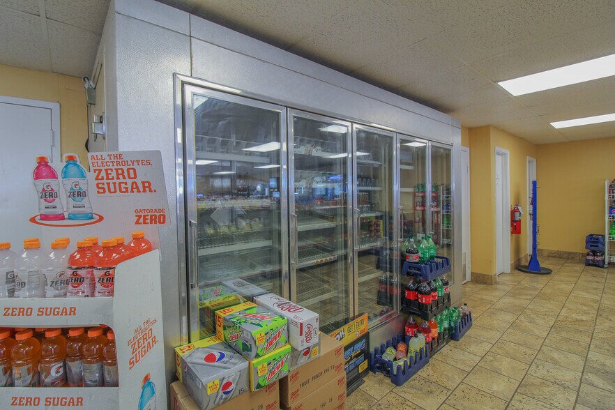 More Photos Of 7 W Kibler Hwy, Van Buren Service Station For Sale