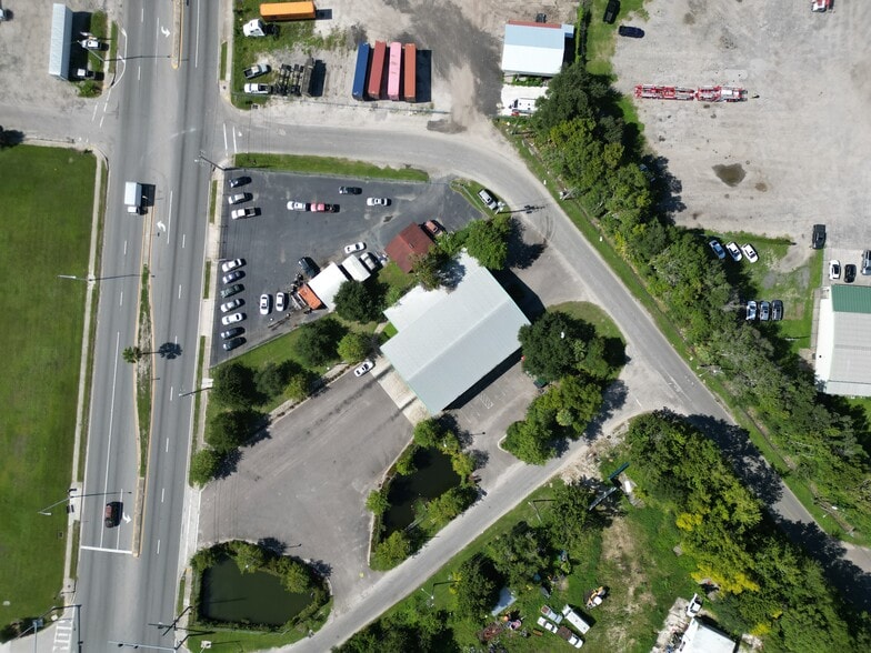 More Photos Of 3400 Edgewood Ave N, Jacksonville Warehouse For Sale