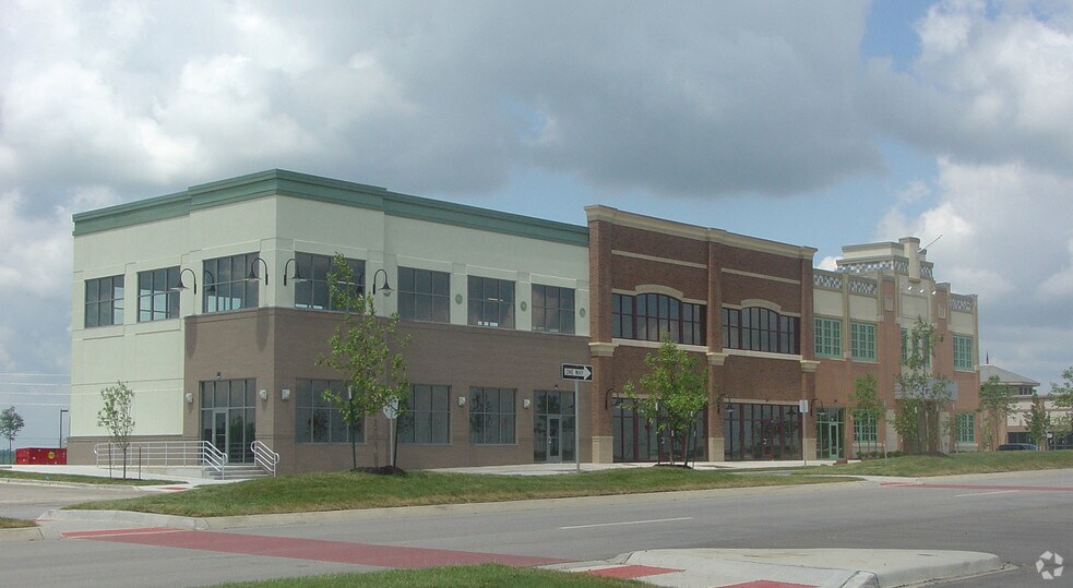 More Photos Of 400 SW Longview Blvd, Lee's Summit Storefront Retail Office For Lease