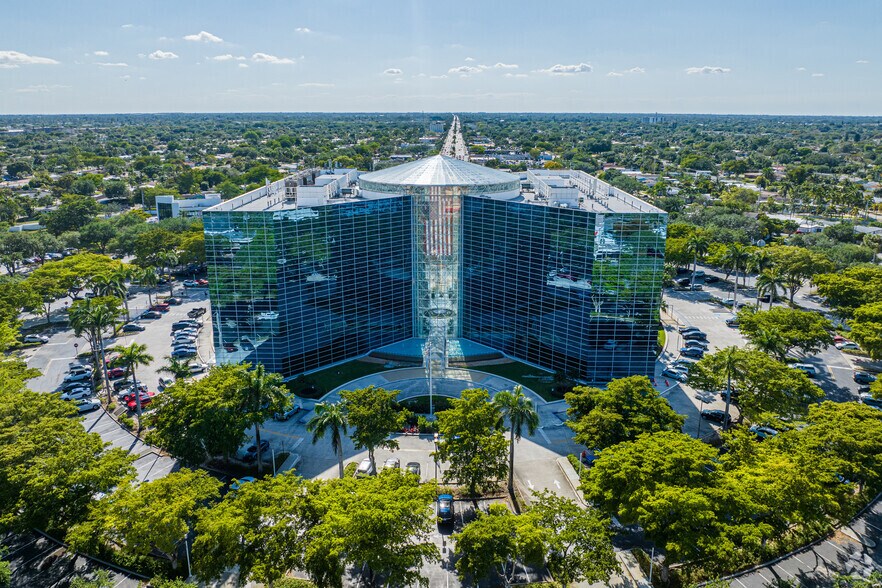 More Photos Of 4000 Hollywood Blvd, Hollywood Office For Lease