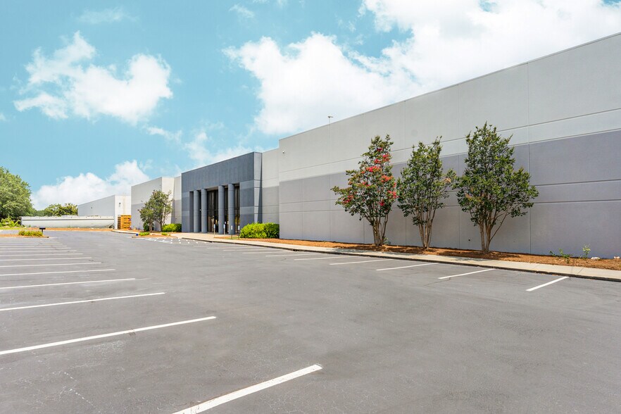 More Photos Of 4787 Stalwart Dr, Fairburn Warehouse For Lease