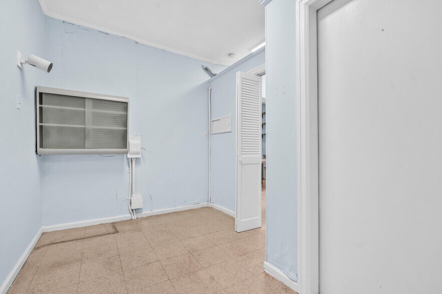 More Photos Of 45-14 48th St, Woodside Office Residential For Sale