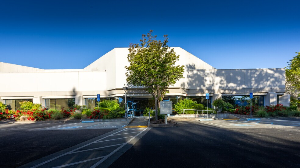 More Photos Of 3601-3645 Westwind Blvd, Santa Rosa Office For Lease