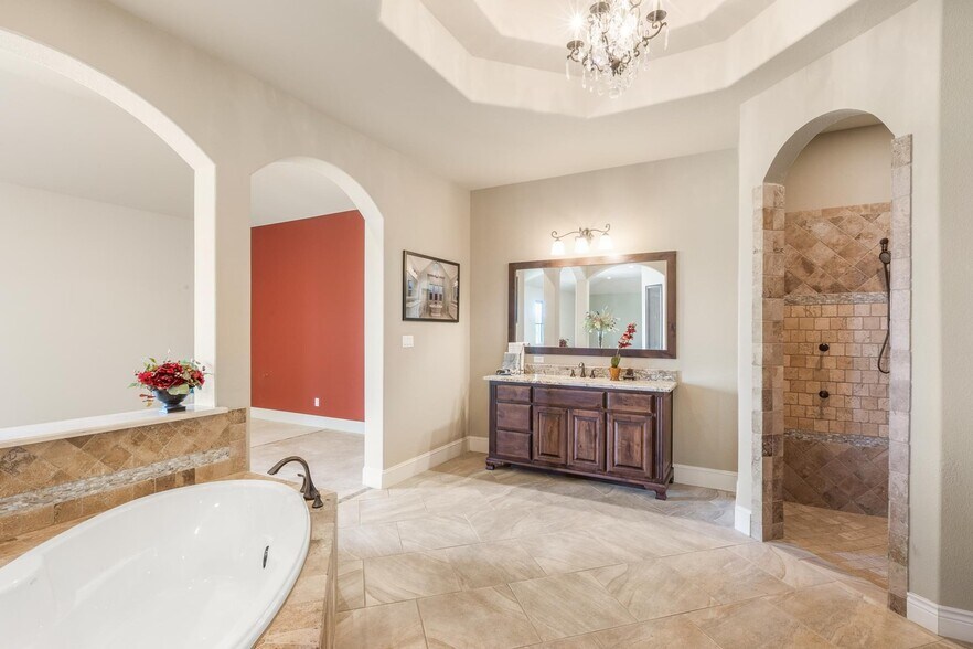 More Photos Of 105 Applewood Dr, Cedar Creek Office For Sale