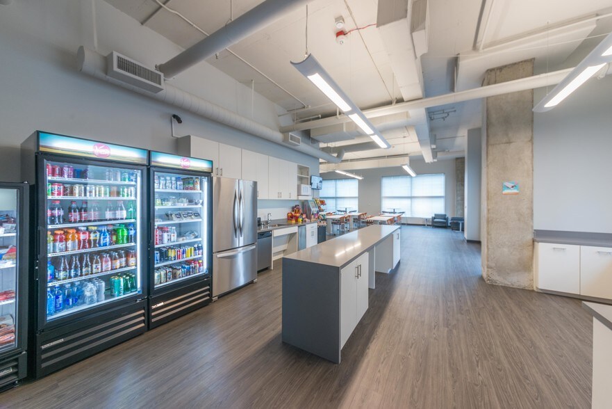 More Photos Of 2600 N Dallas Pky, Frisco Office For Lease