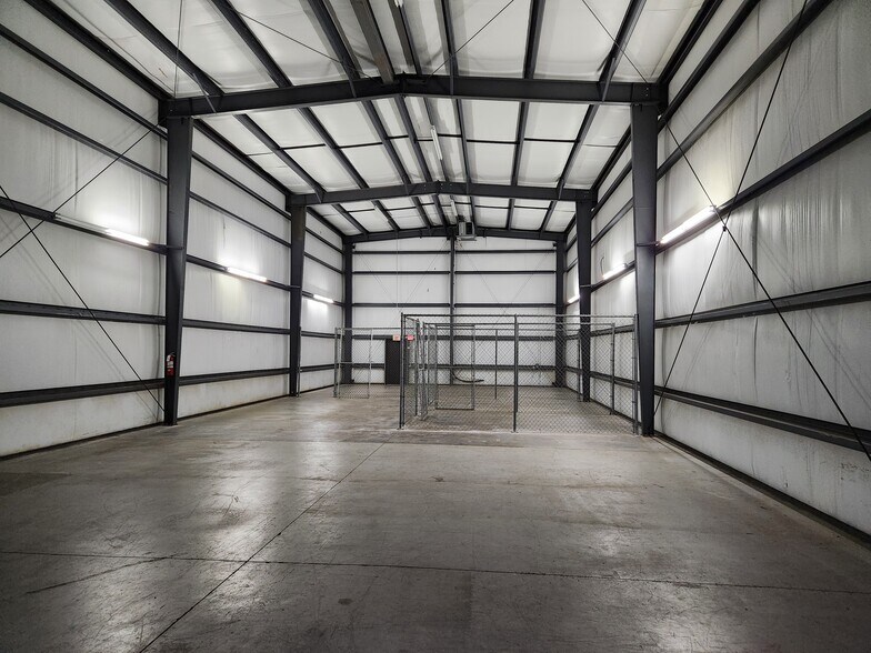 More Photos Of 8350 S Us-1 Hwy, Port Saint Lucie Self Storage For Lease