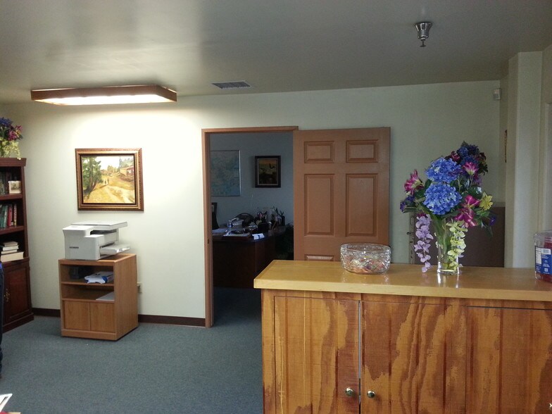 More Photos Of 13410 Waco St, Baldwin Park Manufacturing For Lease