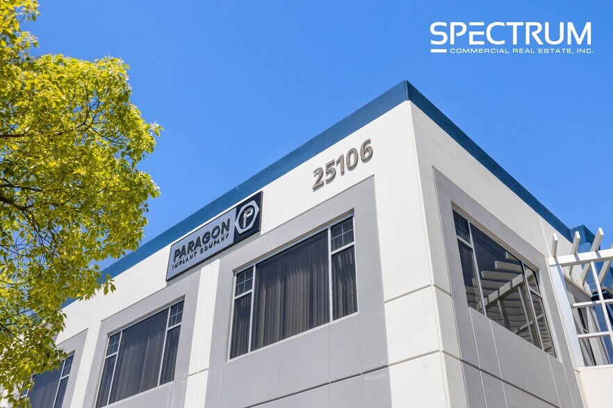 More Photos Of 25106 Avenue Tibbitts, Valencia Loft Creative Space For Sale