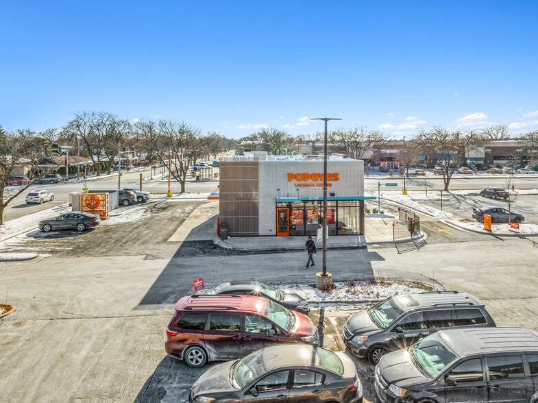 More Photos Of 5222 W Touhy Ave, Skokie Fast Food For Sale