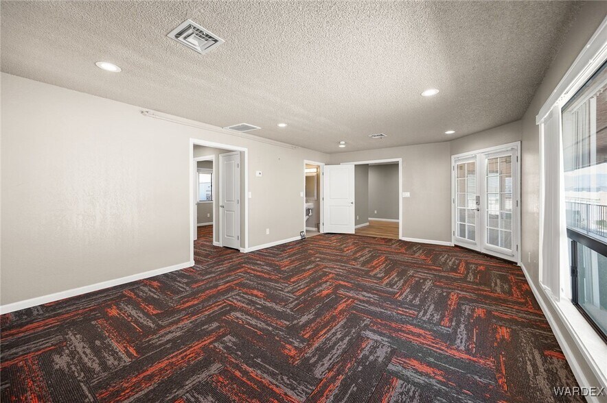 More Photos Of 1055 Empire Dr, Lake Havasu City Distribution For Lease