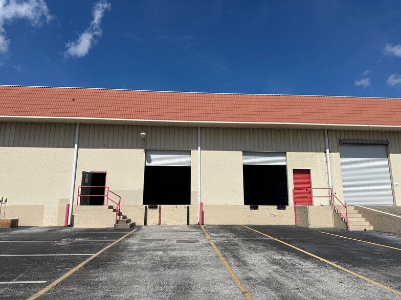 Primary Photo Of 4440 Metric Dr, Winter Park Warehouse For Lease