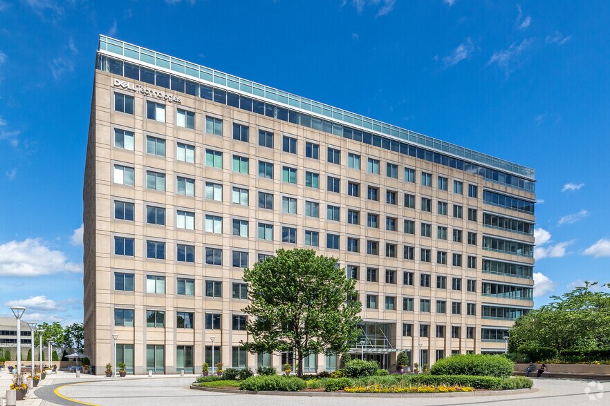 Primary Photo Of 8444 Westpark Dr, McLean Office For Lease