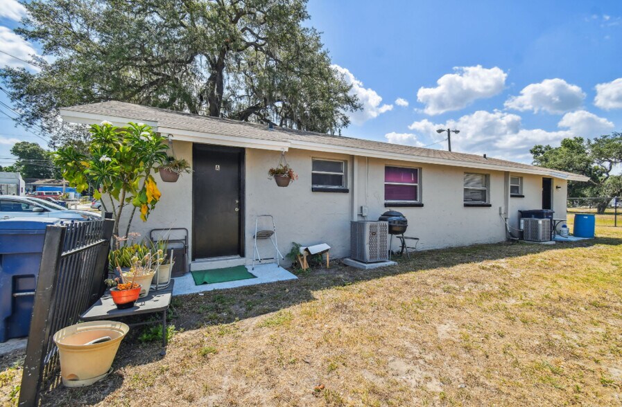 More Photos Of 4507-4517 E Giddens Ave, Tampa Multifamily For Sale