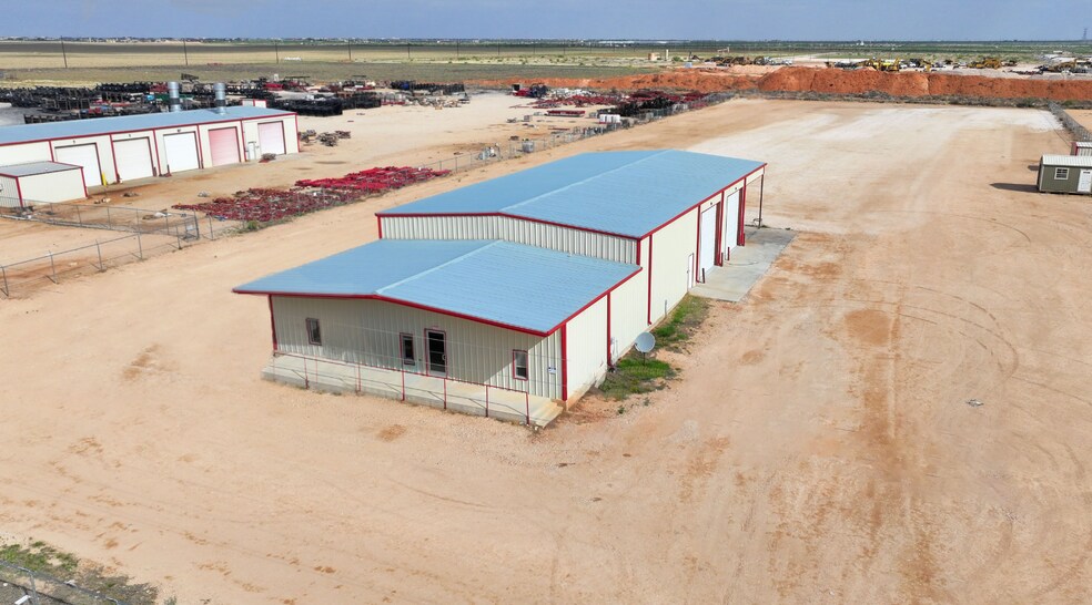 More Photos Of 9503 E County Road 97, Midland Warehouse For Lease
