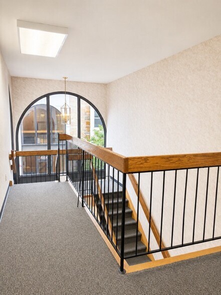 More Photos Of 490 Schooleys Mountain Rd, Hackettstown Office For Sale