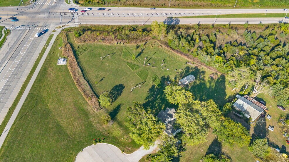 More Photos Of 8200 S 91st St, Lincoln Land For Sale