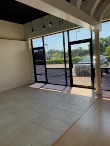 More Photos Of 26701 S Tamiami Trl, Bonita Springs Unknown For Lease