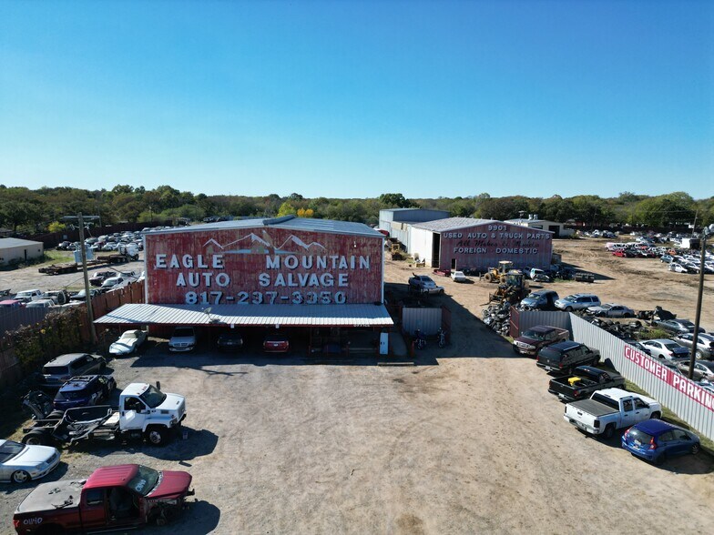 More Photos Of 9901 Jacksboro Hwy, Fort Worth Warehouse For Sale