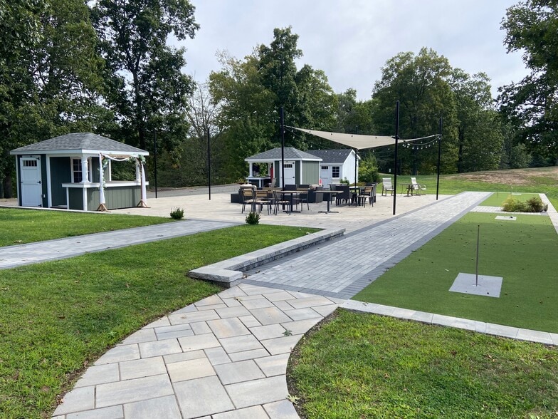More Photos Of 9 Rose Hill Rd, Portland Golf Course Driving Range For Sale