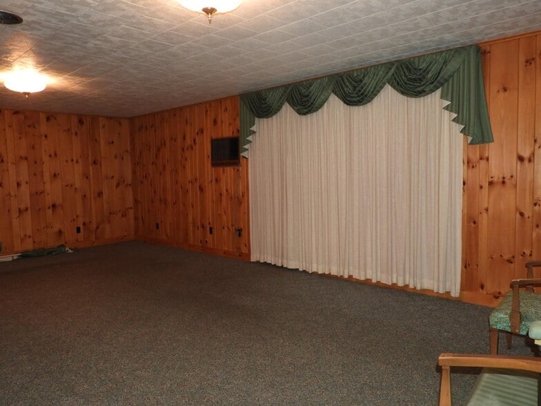 More Photos Of 3123 Miner Farm Rd, Altona Lodge Meeting Hall For Sale