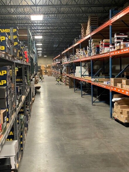 More Photos Of 737 Marshall Way, Layton Warehouse For Lease