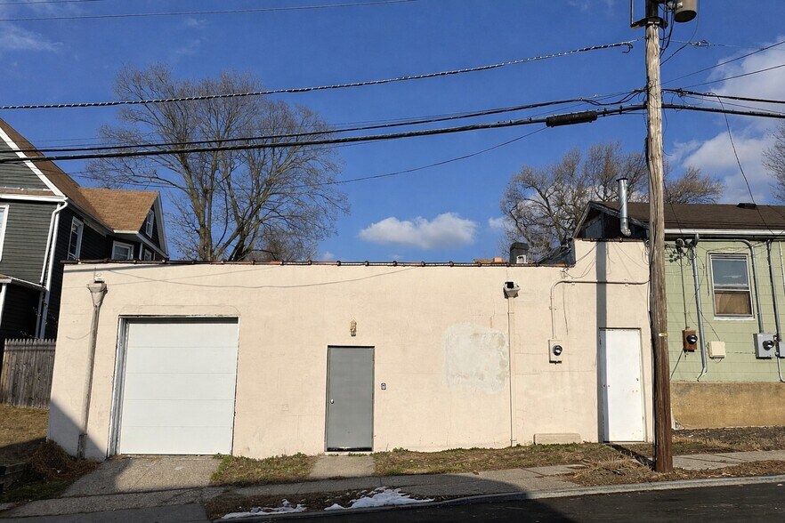 Primary Photo Of 30 Paulison Ave, Ridgefield Park Warehouse For Lease
