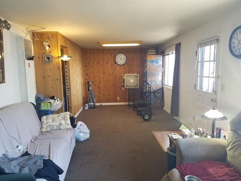 More Photos Of 519 S Riverside Ave, Medford Office Residential For Sale