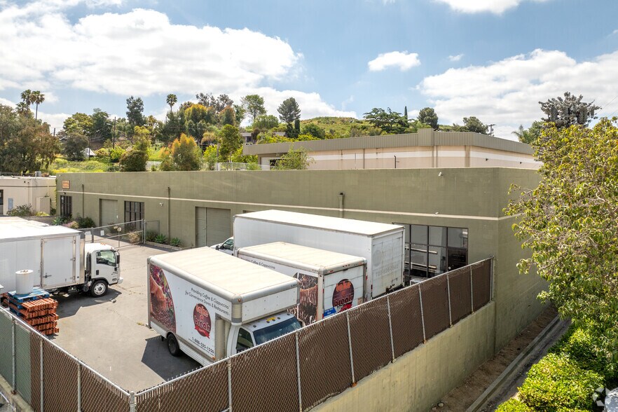 More Photos Of 530 Opper St, Escondido Manufacturing For Sale