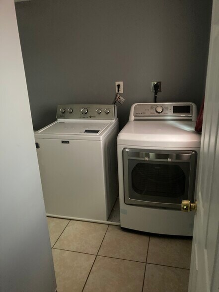 More Photos Of 310 Frosty Hollow Rd, Levittown Rehabilitation Center For Sale