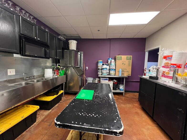 More Photos Of 3181 W Alameda Ave, Denver General Retail For Sale