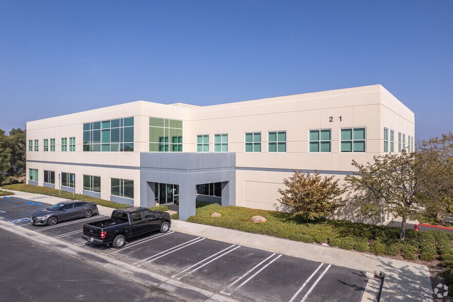 Primary Photo Of 201 Avenida Fabricante, San Clemente Office For Sale