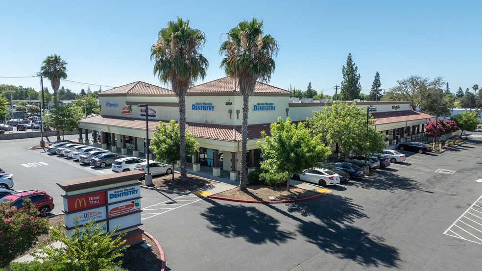 Primary Photo Of 2654 Marconi Ave, Sacramento Freestanding For Sale