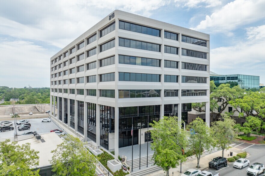More Photos Of 215 S Monroe St, Tallahassee Office For Lease