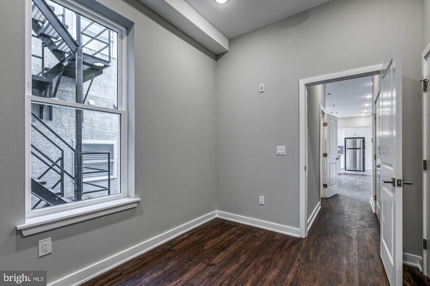 More Photos Of 1316 S Broad St, Philadelphia Apartments For Sale