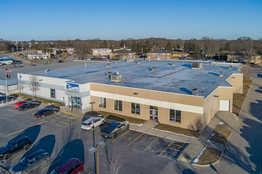 More Photos Of 1818 Milton Ave, Janesville Freestanding For Lease