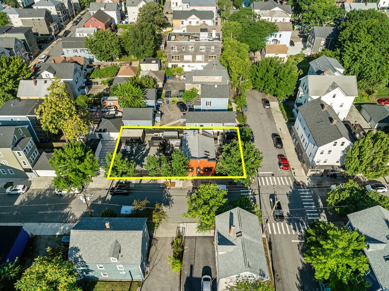 More Photos Of 146 Ives St, Providence Restaurant For Sale