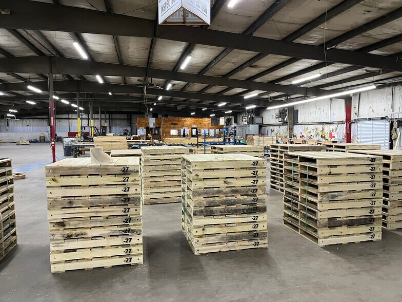 More Photos Of 149 Industrial Park Rd, Sharon Industrial For Sale