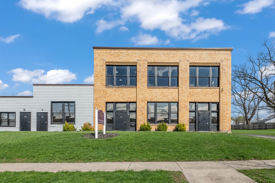 More Photos Of 250 Gorham St, Canandaigua Office For Sale