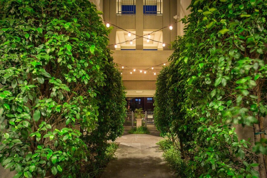 More Photos Of 700 S Myrtle Ave, Monrovia Apartments For Lease