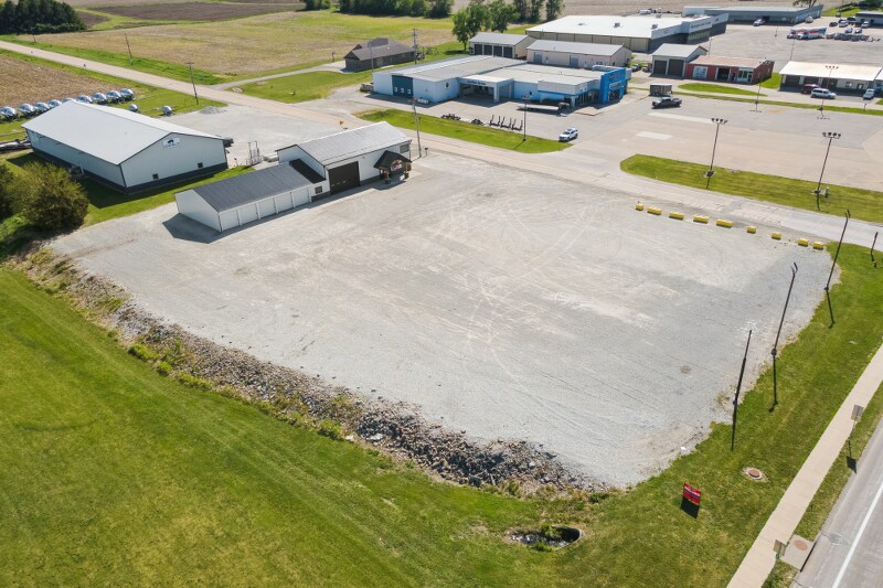 More Photos Of 214 S Airport Rd, Washington General Retail For Sale